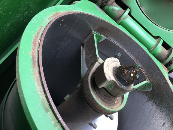 2010 Brent 1082 Grain Cart