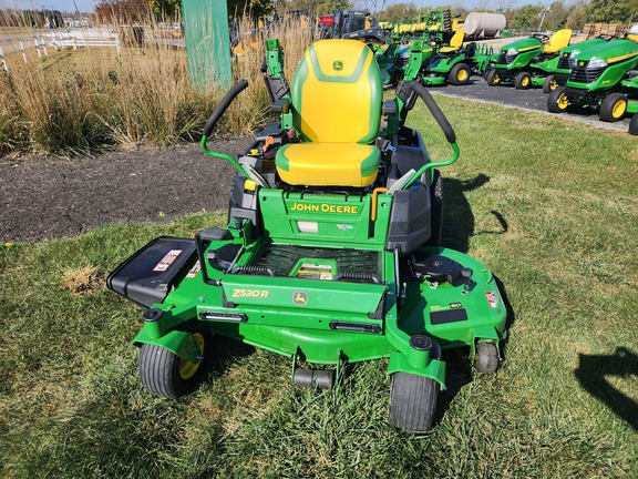 2023 John Deere Z530R Mower/Zero Turn