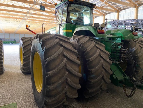 2011 John Deere 9630 Tractor 4WD