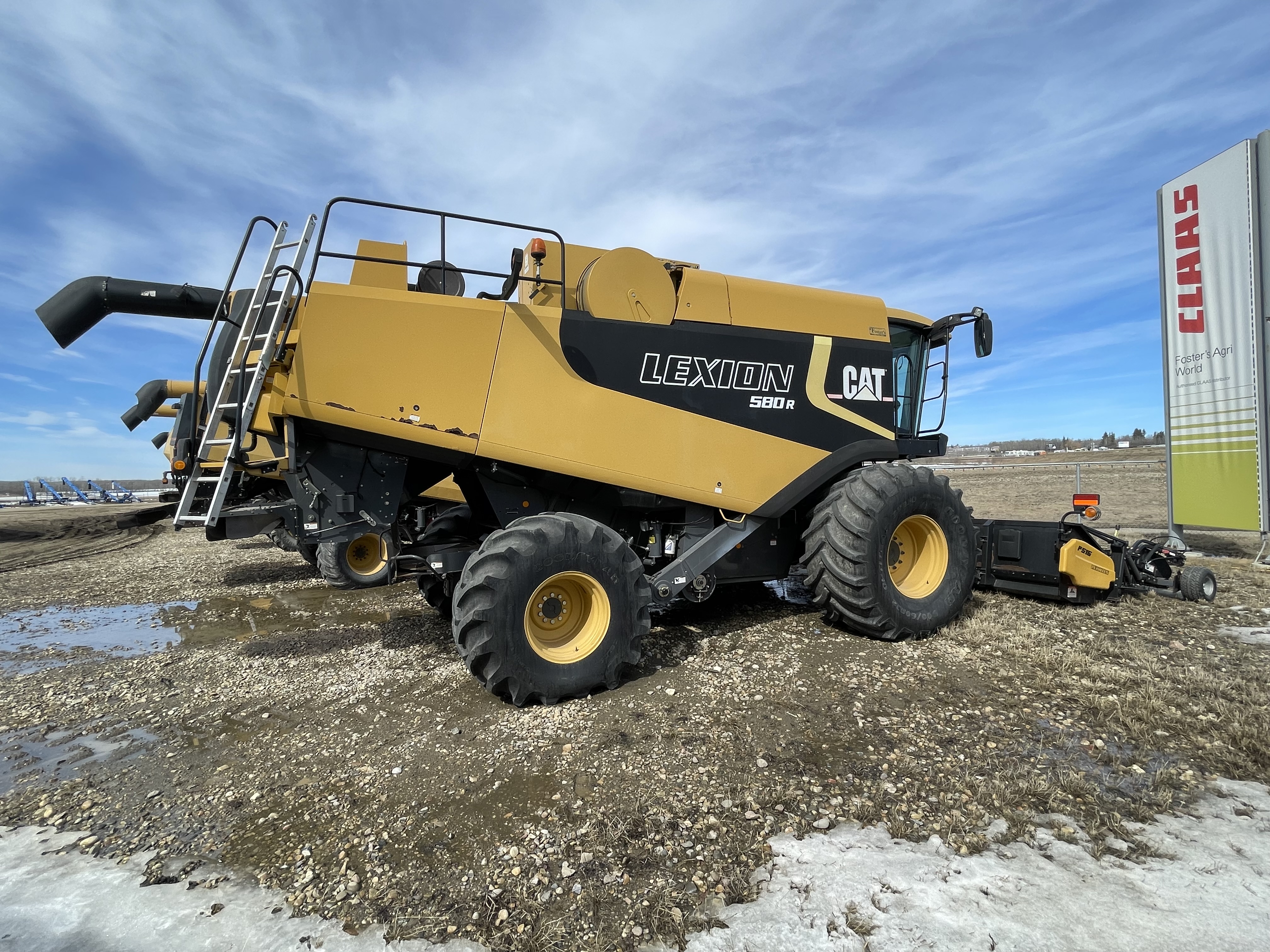 2010 CLAAS 580R Combine