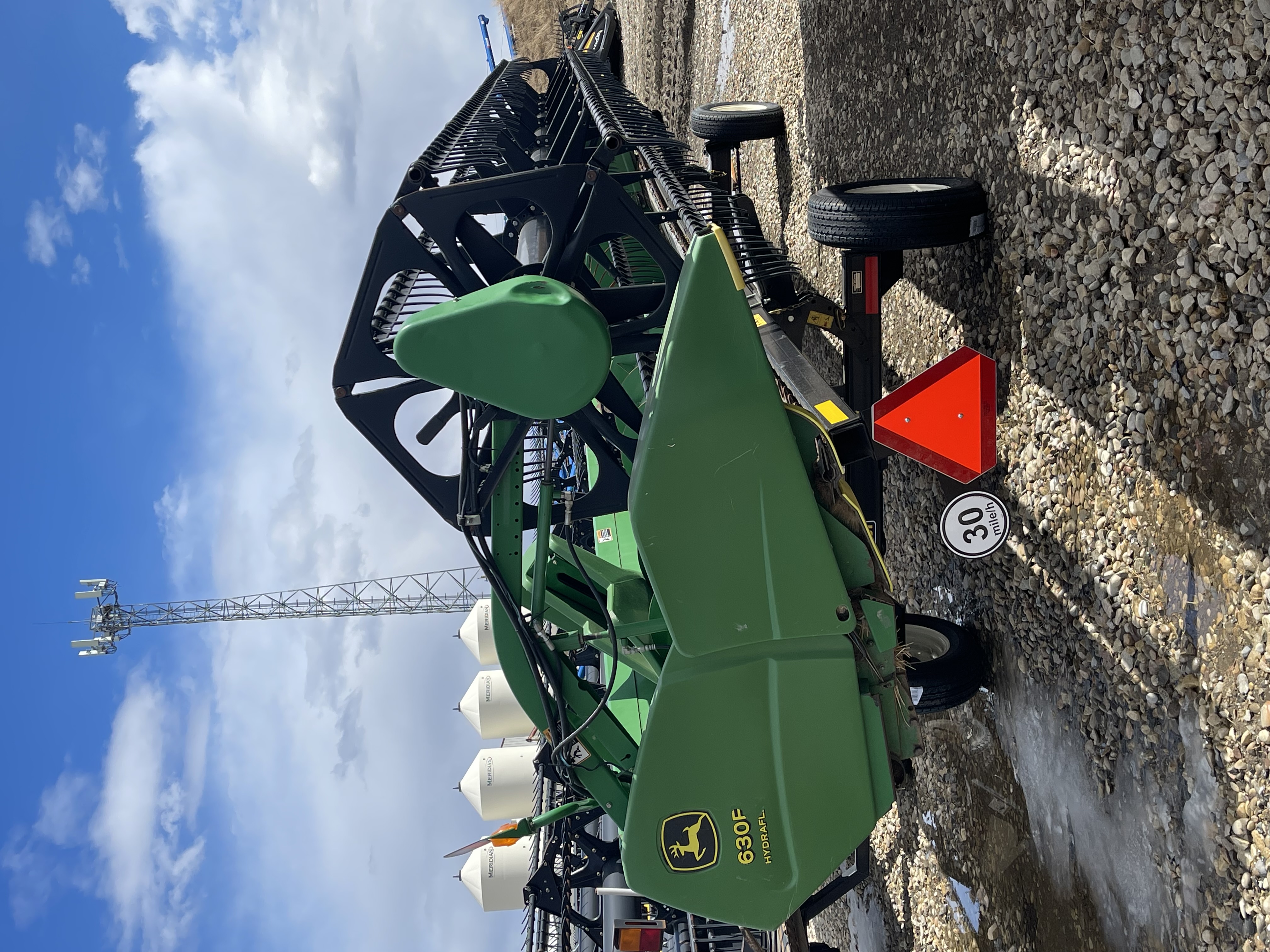 2004 John Deere 630F Header Combine