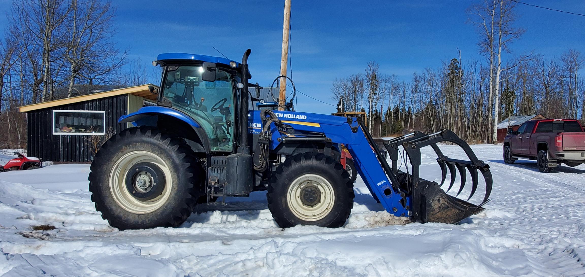 2012 New Holland T7.210 T4A Tractor