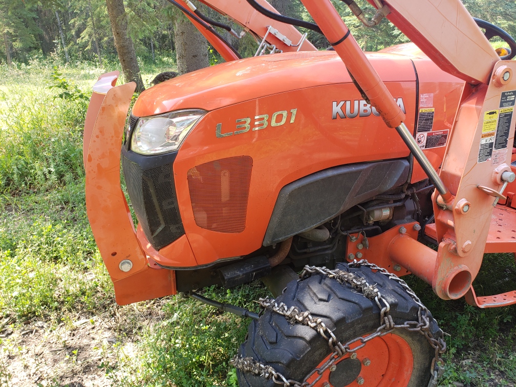2014 Kubota L3301 Tractor