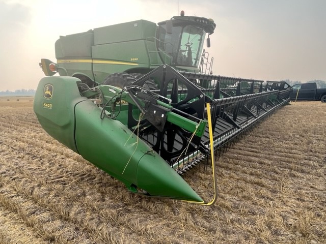 2012 John Deere 640D Header Combine