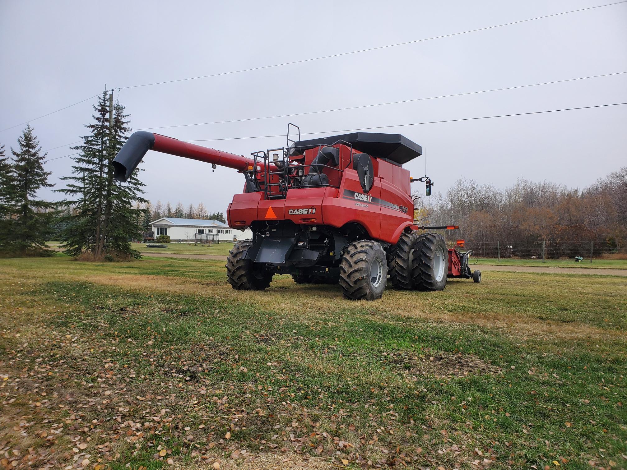 2010 Case 9120 Combine