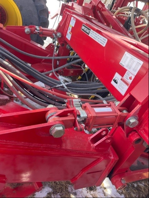 2016 Bourgault 3320 Air Drill