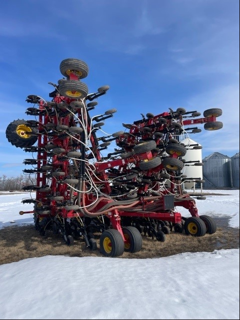 2016 Bourgault 3320 Air Drill