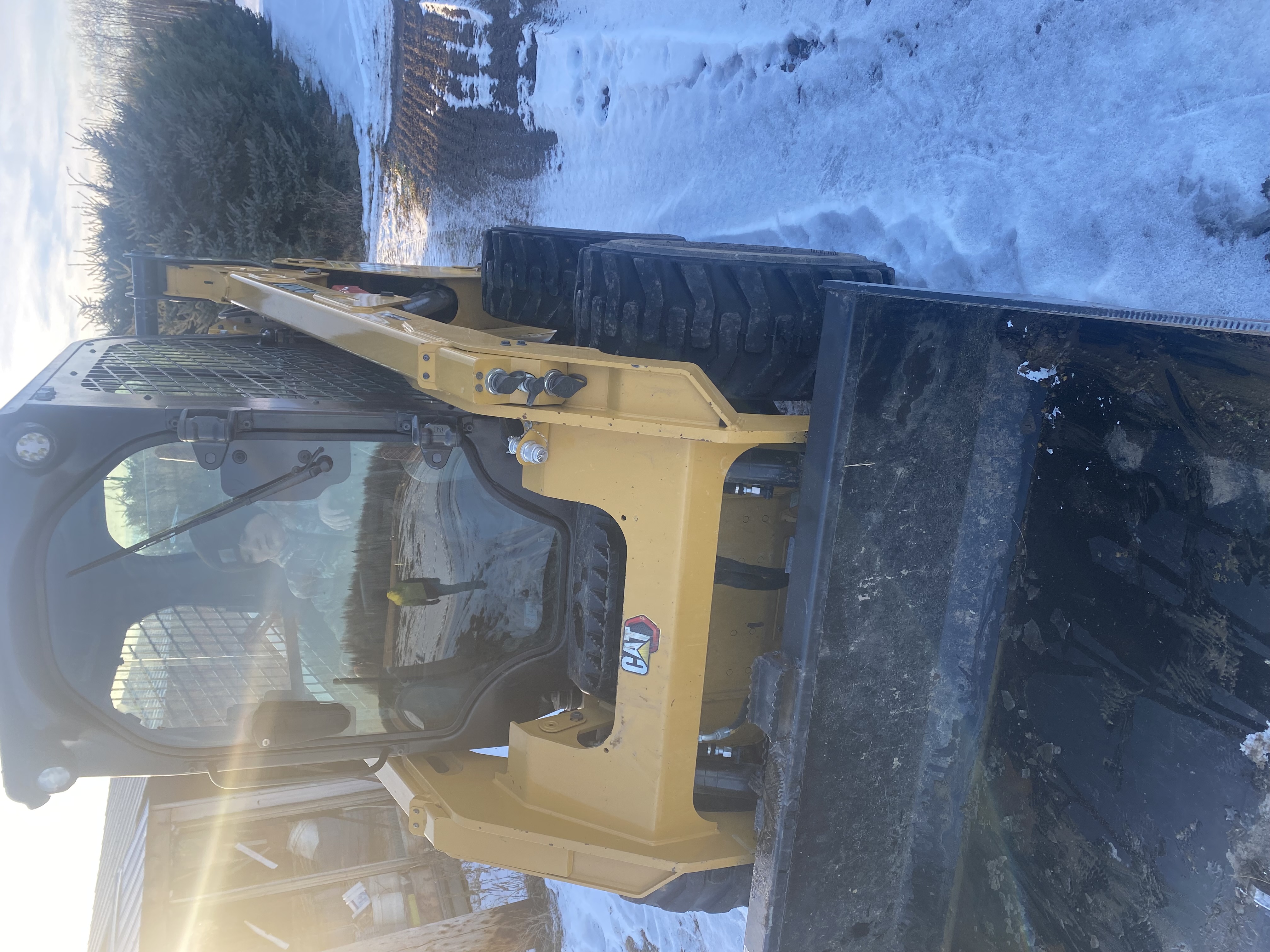 2021 Caterpillar 242D Skid Steer Loader