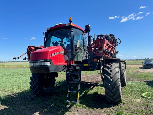 2014 Case IH Patriot 3330 Sprayer/High Clearance