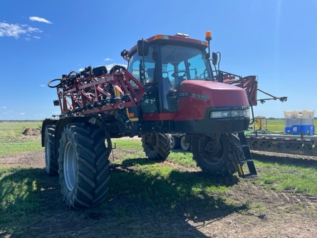 2014 Case IH Patriot 3330 Sprayer/High Clearance