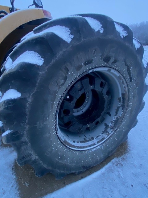 2013 Challenger MT965C Tractor