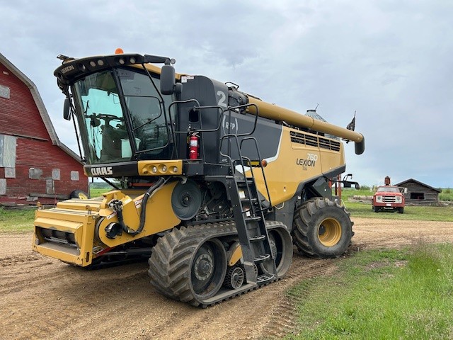 2019 CLAAS 760TT Combine