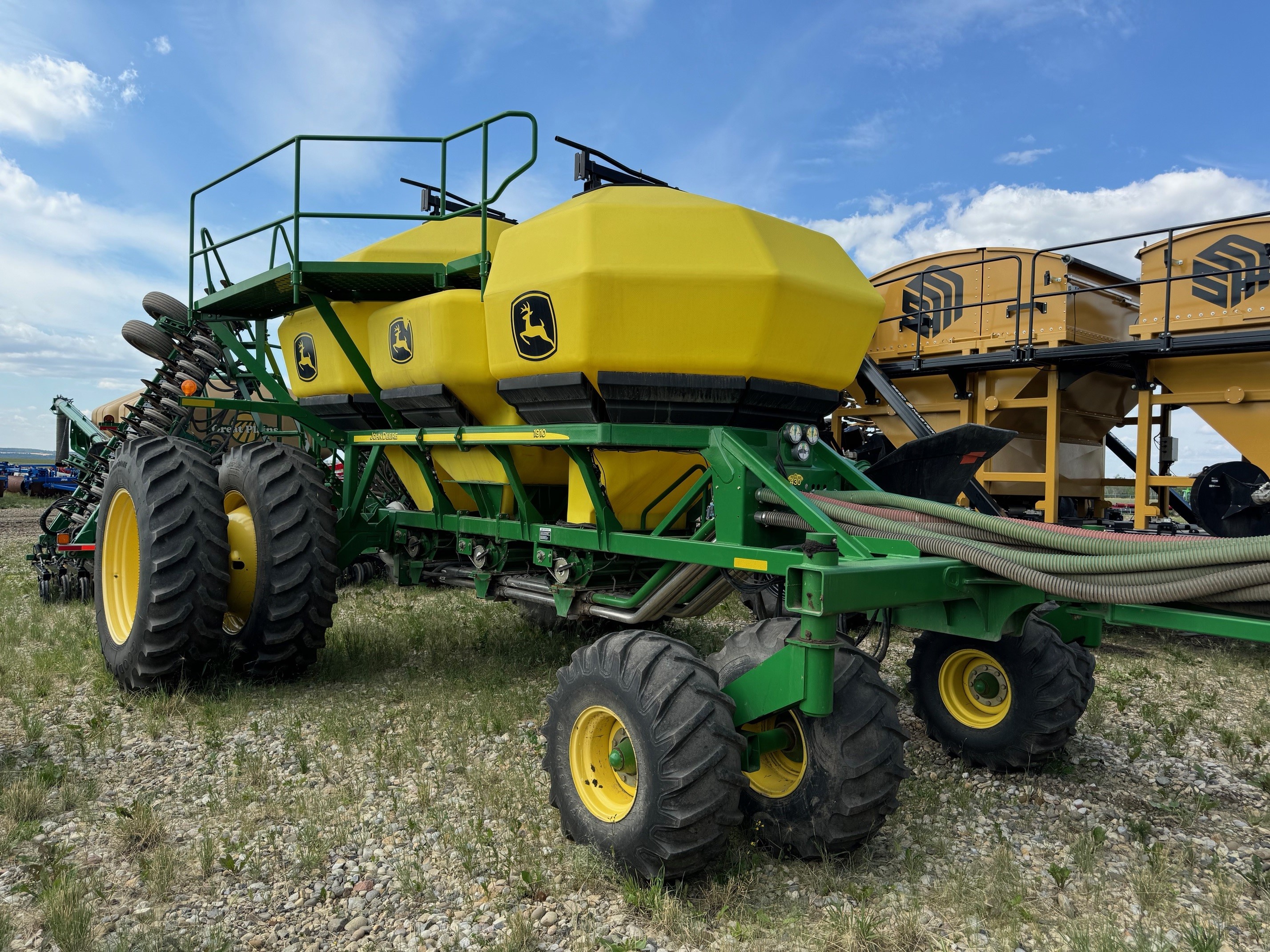 2011 John Deere 1870 Air Drill