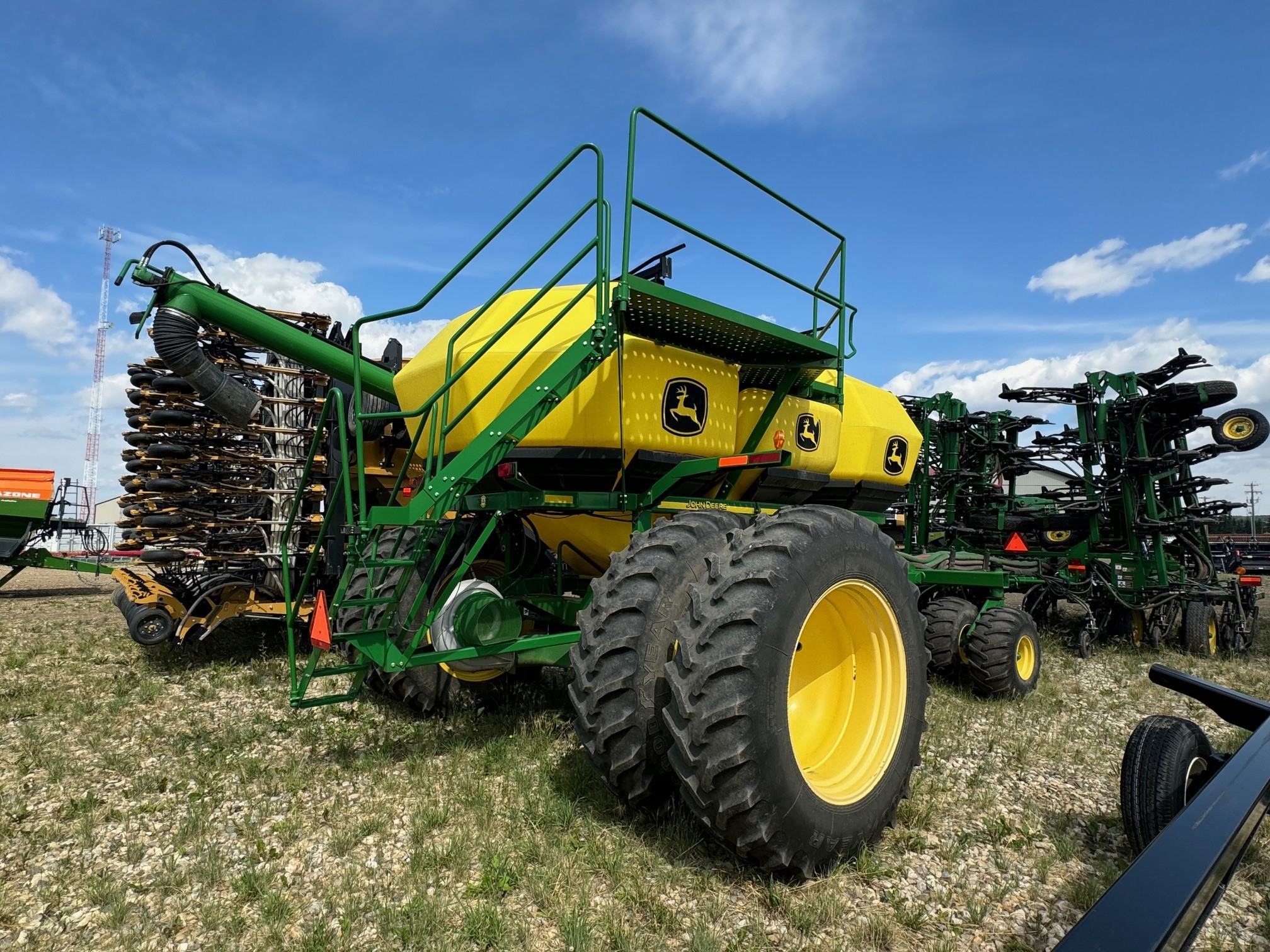 2011 John Deere 1870 Air Drill