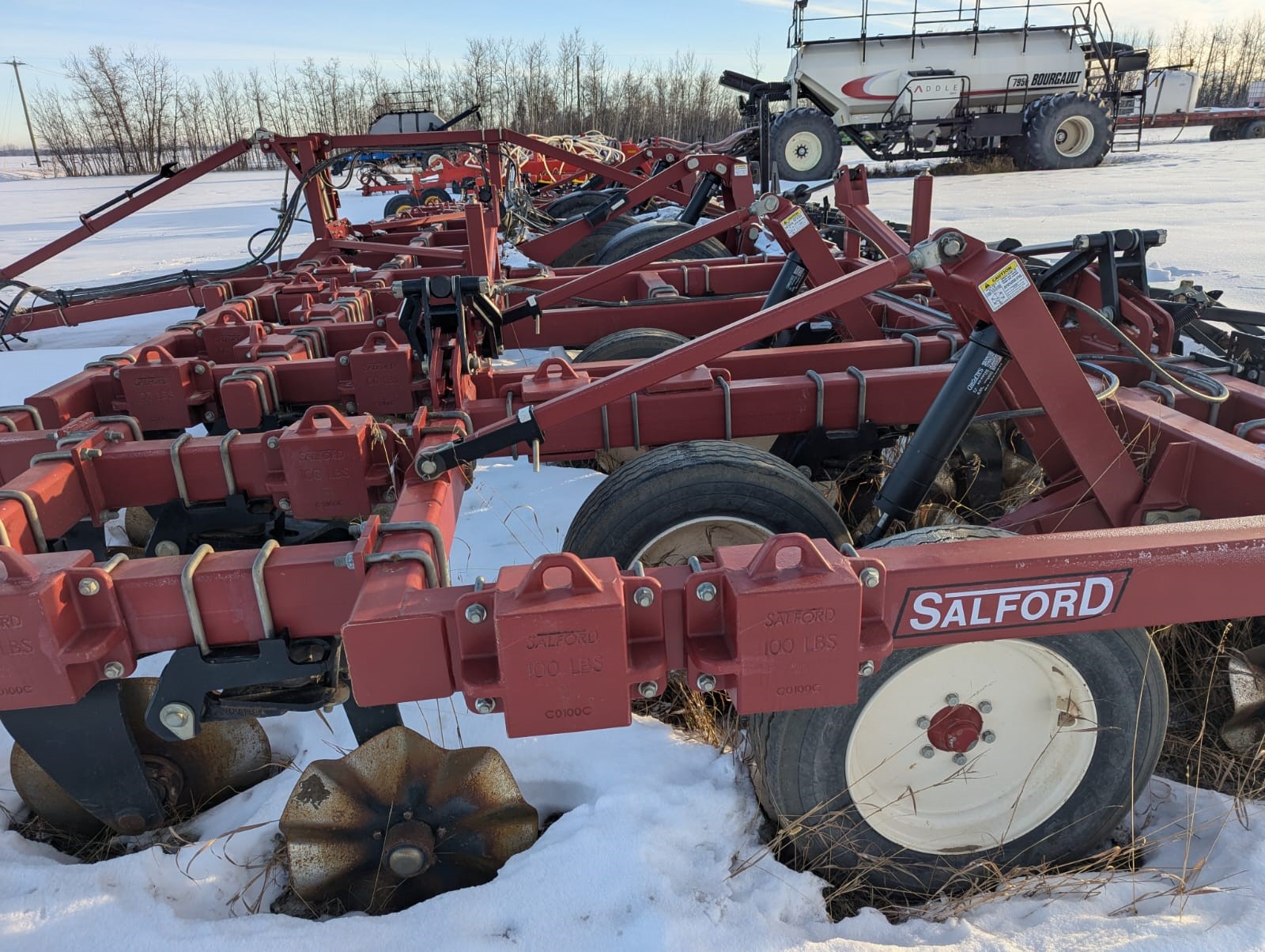 2014 Salford I-4141 Vertical Tillage