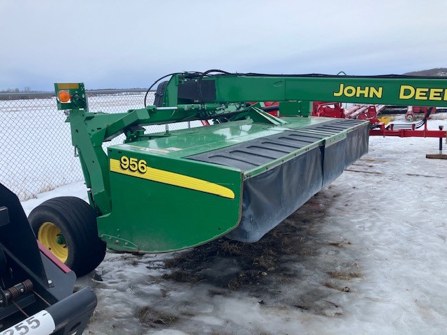 2018 John Deere 956 Mower Conditioner