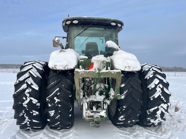 2015 John Deere 8245R Tractor