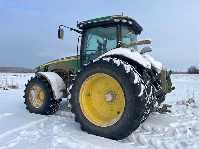 2015 John Deere 8245R Tractor