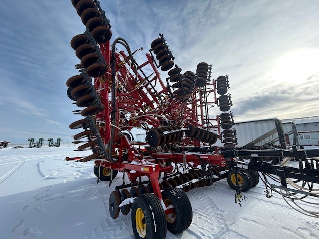 2011 Bourgault 5810 Air Drill