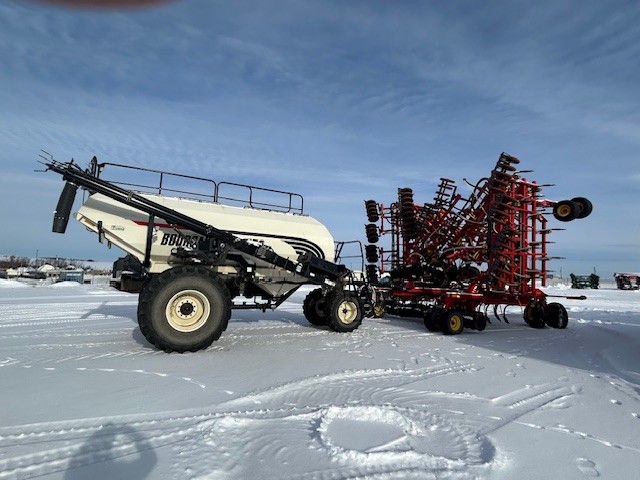 2011 Bourgault 5810 Air Drill