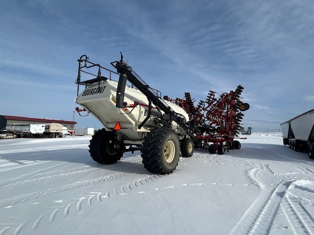 2011 Bourgault 5810 Air Drill