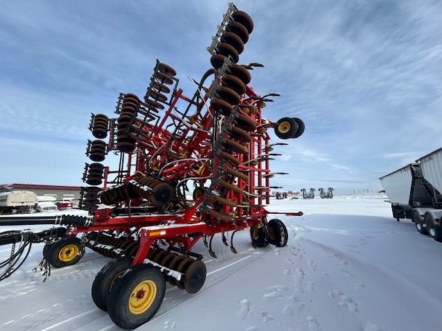 2011 Bourgault 5810 Air Drill