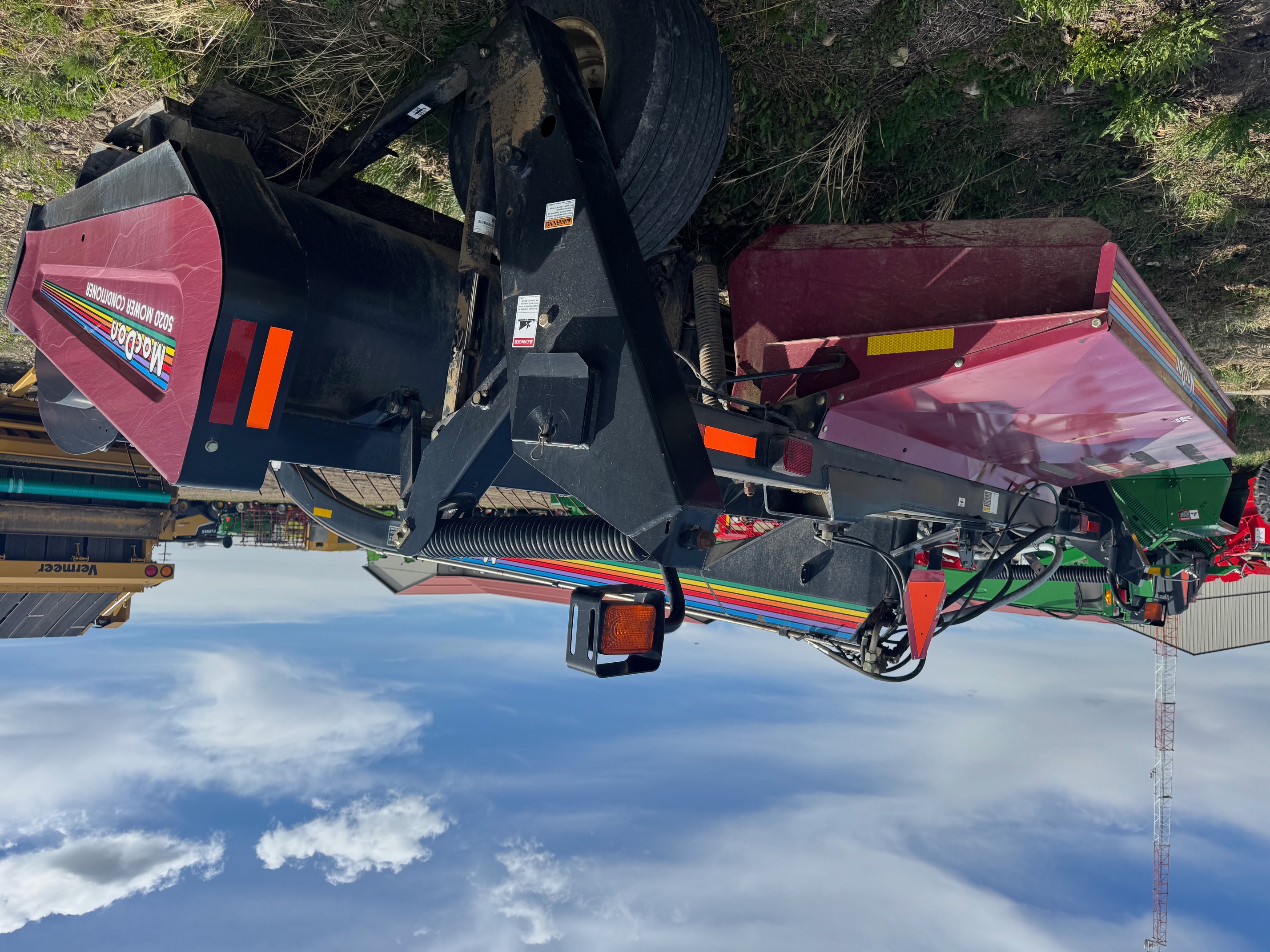 2006 MacDon 5020 Mower Conditioner