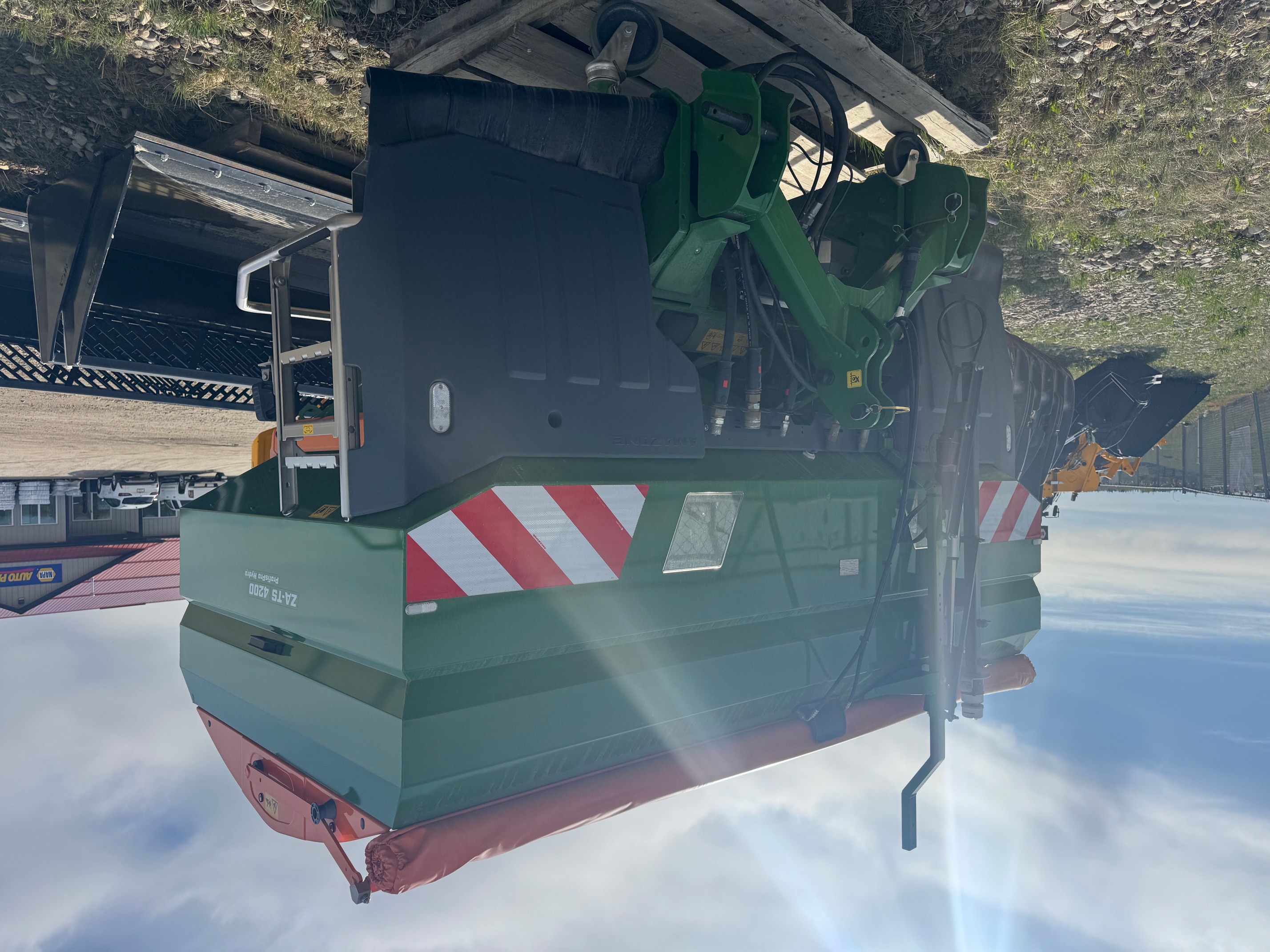 2023 Amazone ZA-TS 4200 Spreader