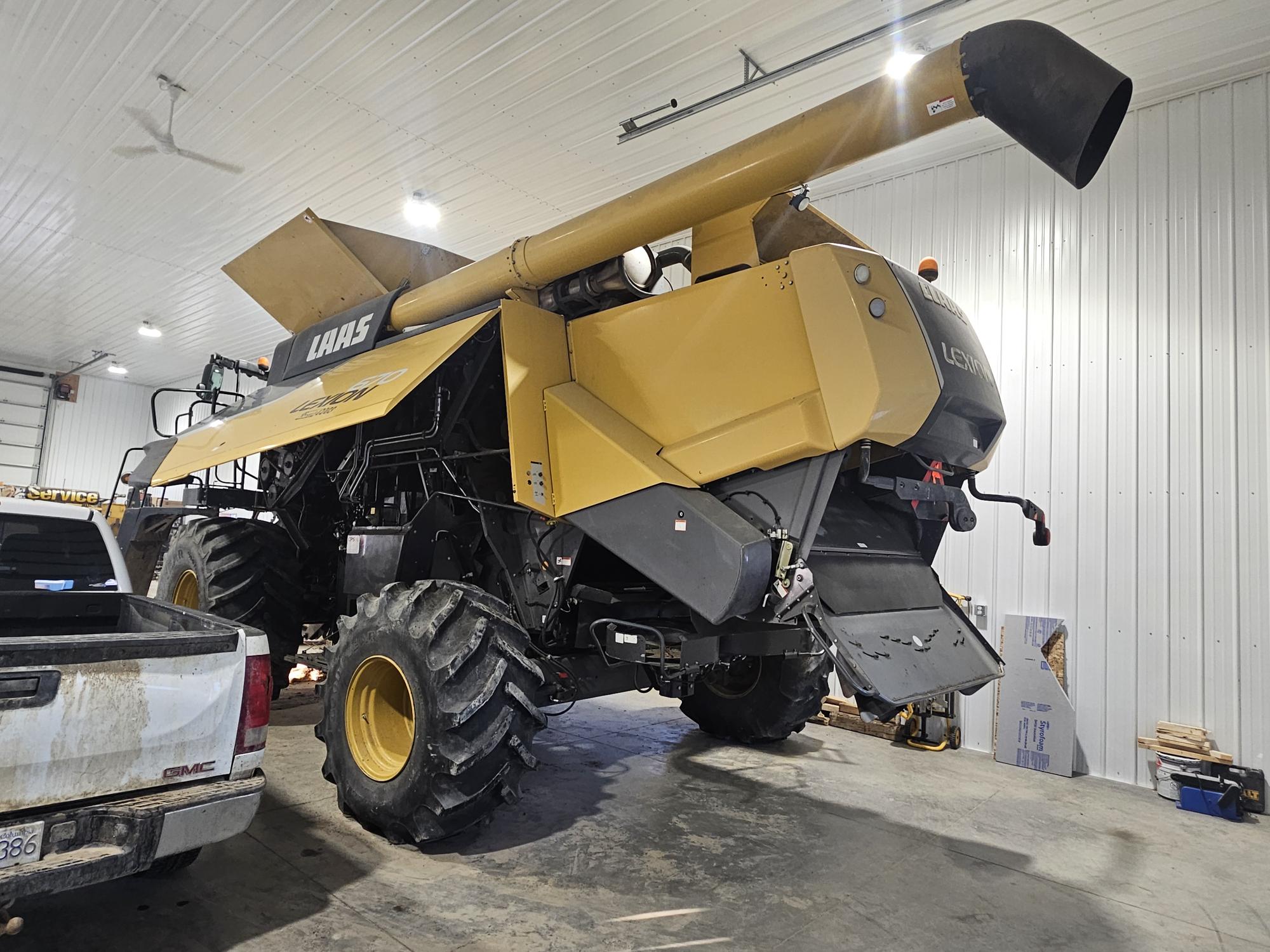 2013 CLAAS 670 Combine