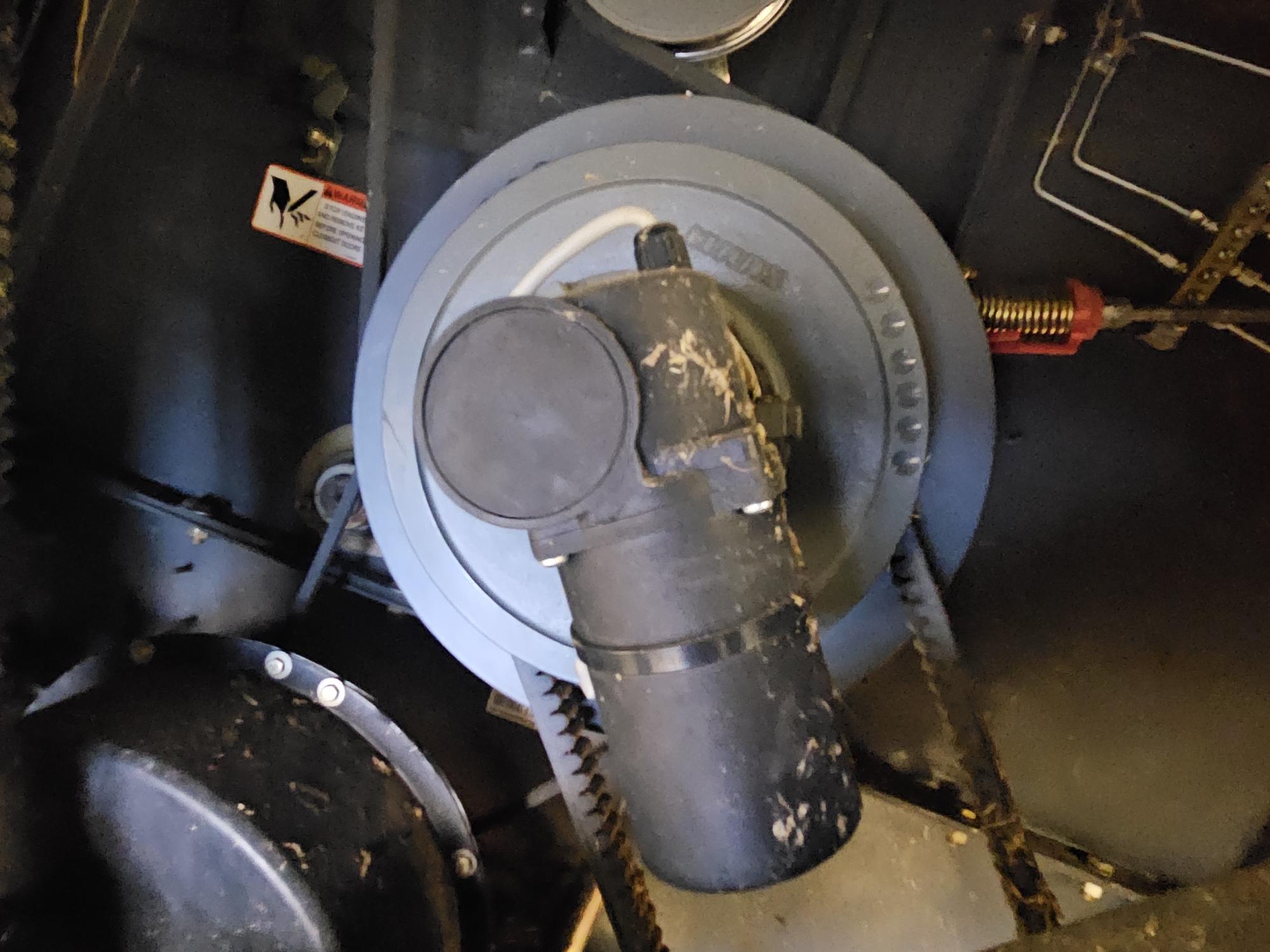 2013 CLAAS 670 Combine