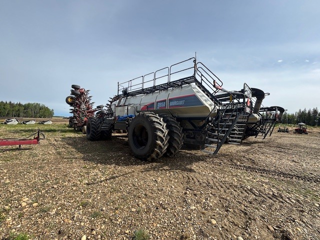 2022 Bourgault 3335 Air Drill