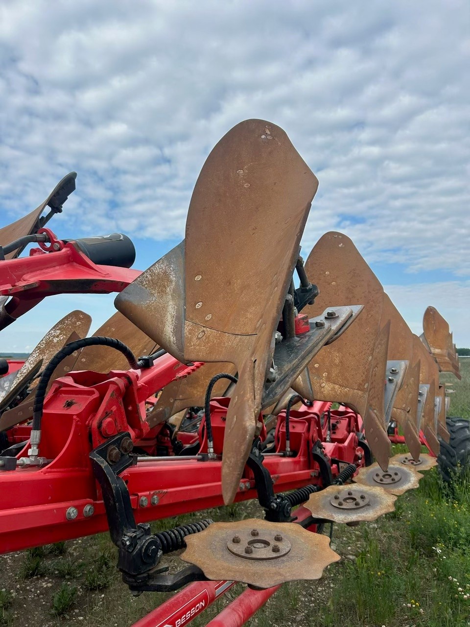 2018 Gregoire-Besson SPHRW-TZ8 Plow