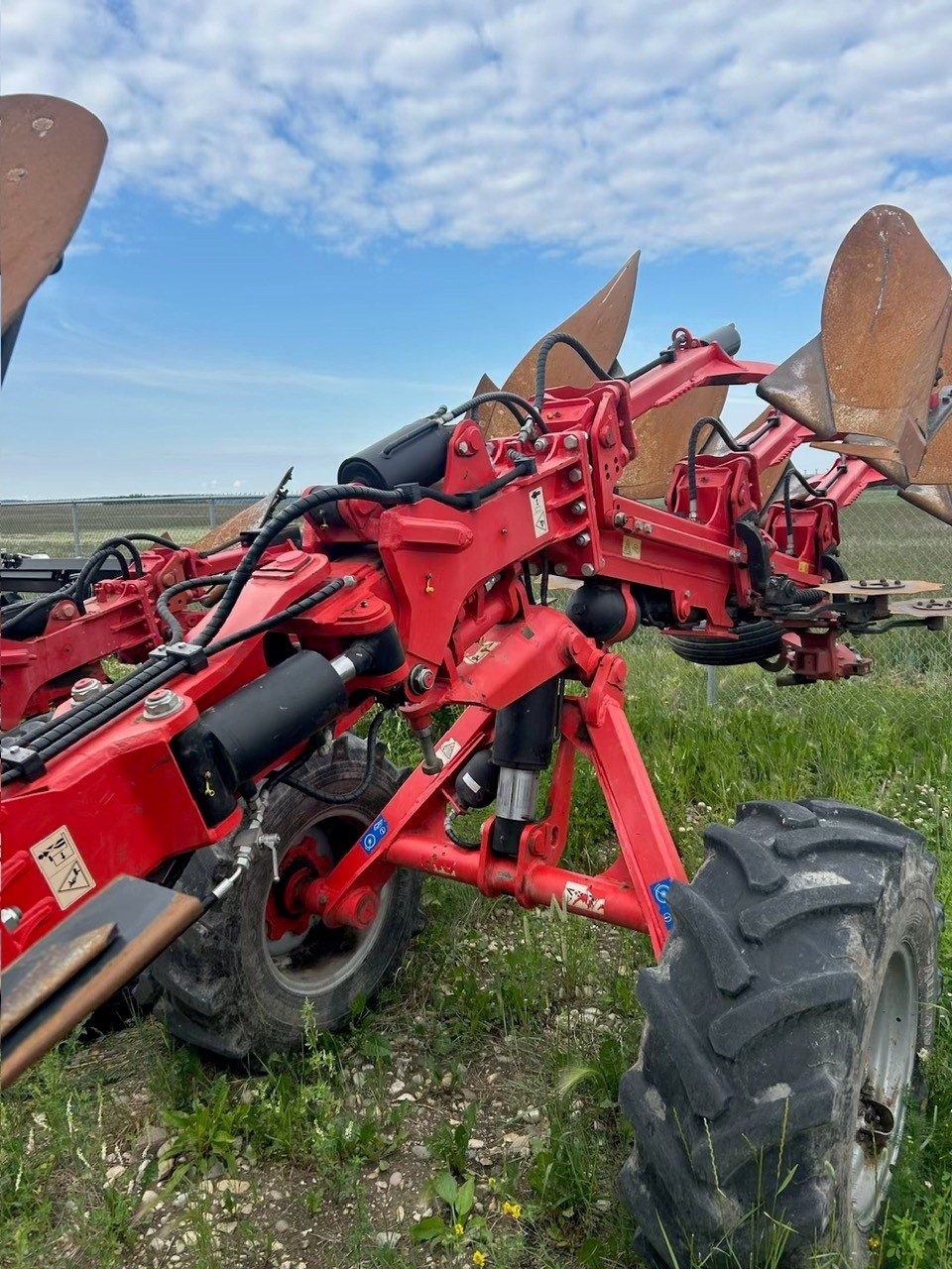 2018 Gregoire-Besson SPHRW-TZ8 Plow