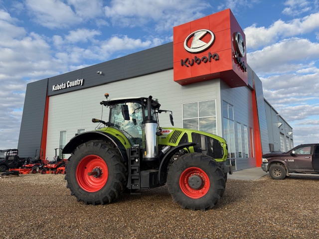2023 CLAAS Axion 920 Tractor