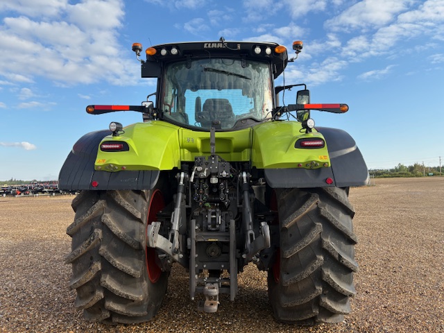 2023 CLAAS Axion 920 Tractor
