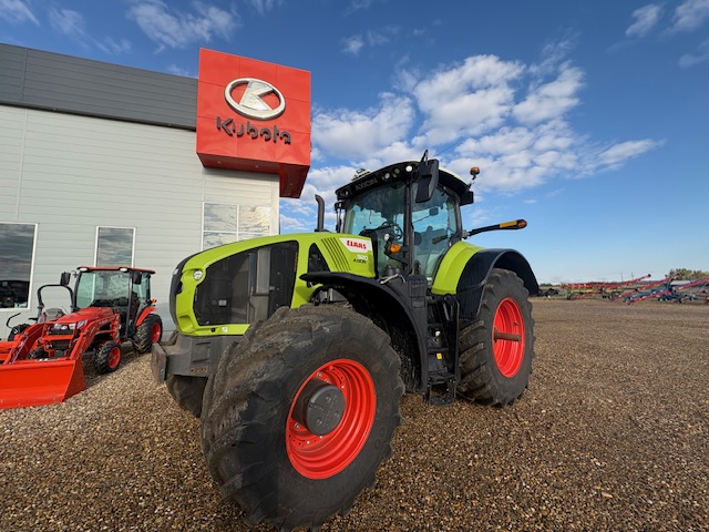 2023 CLAAS Axion 920 Tractor