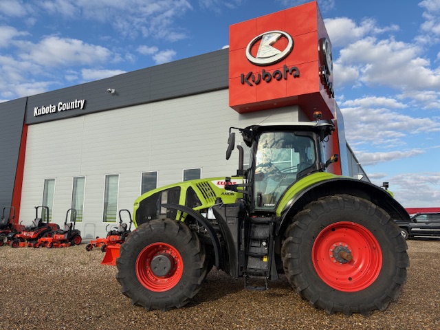 2023 CLAAS Axion 920 Tractor