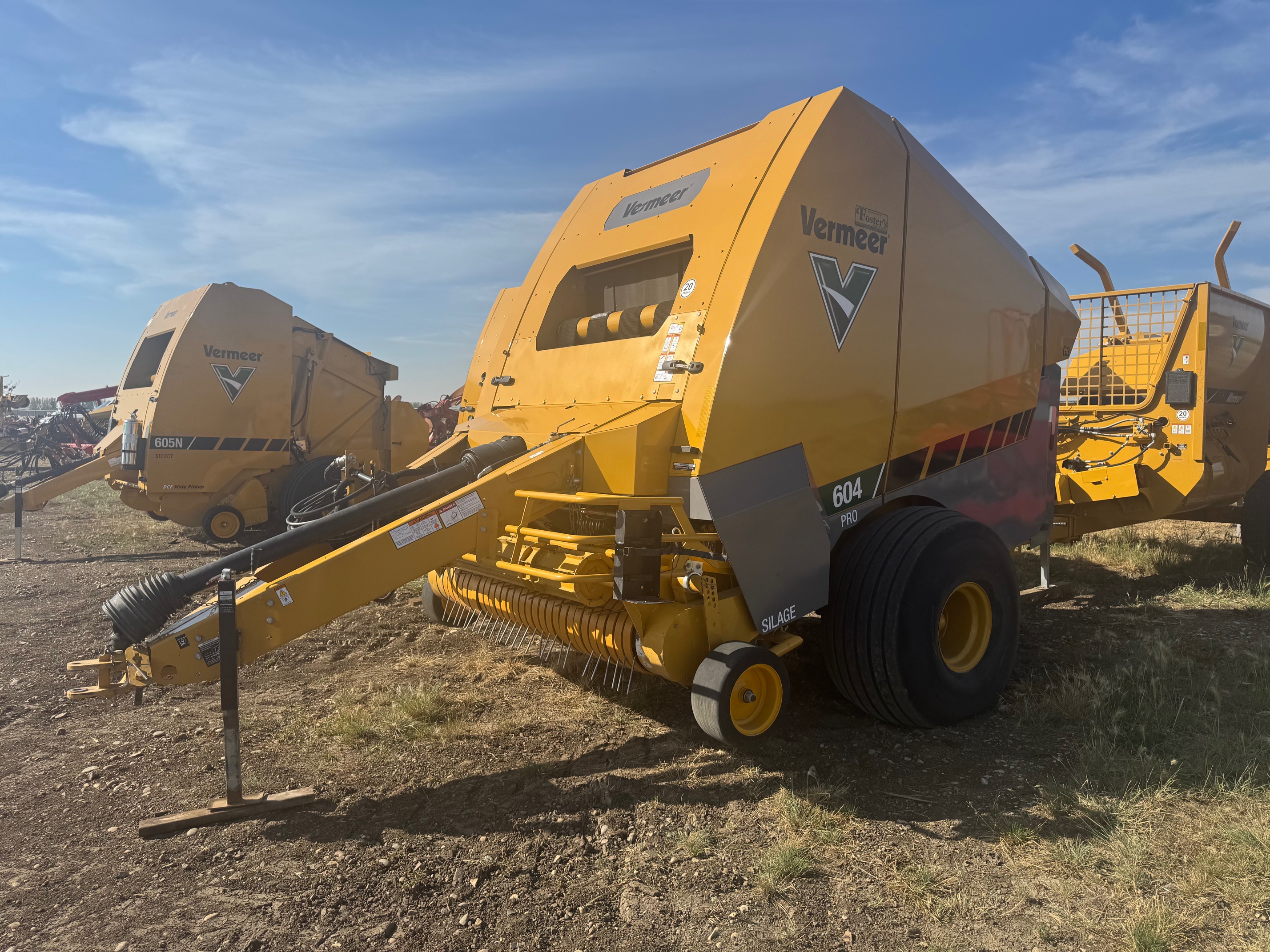 2022 Vermeer 604 Pro Baler/Round