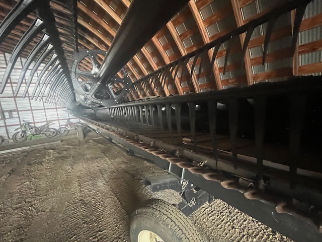 2019 MacDon FD135 Header Combine