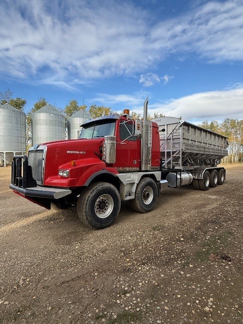 2007 Western Star 4900SA Truck