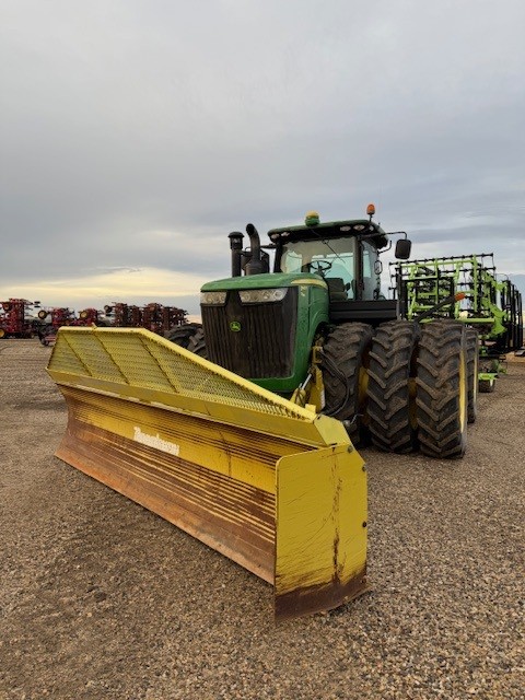 2012 John Deere 9560R Tractor