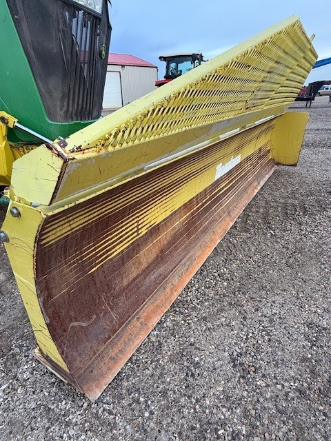 2012 John Deere 9560R Tractor