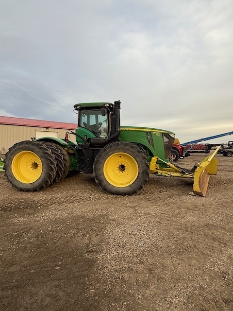 2012 John Deere 9560R Tractor