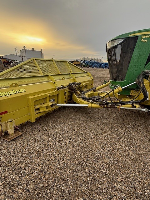 2012 John Deere 9560R Tractor