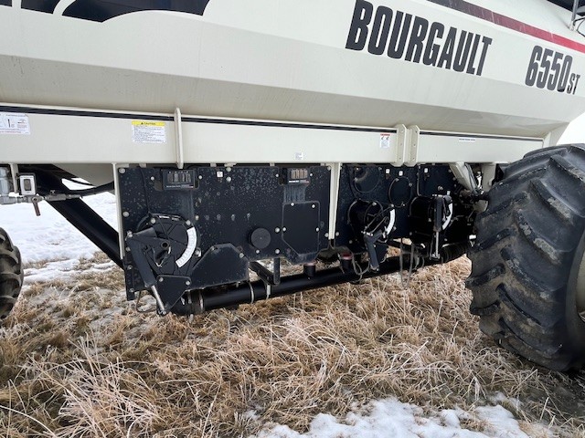 2009 Bourgault 3310 Air Drill
