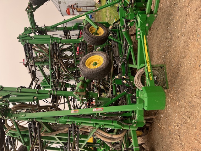 2012 John Deere 1870 Air Seeder