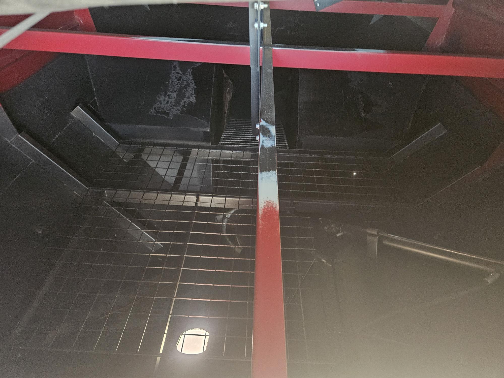 2011 J&M 1326 Grain Cart