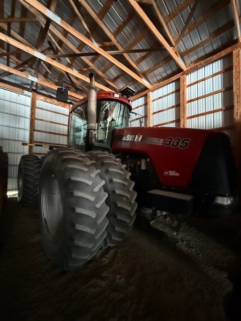 2010 Case IH Steiger 335 Tractor