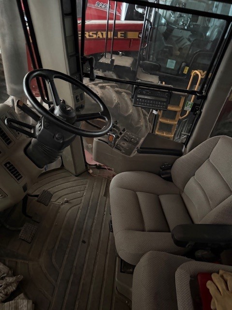 2010 Case IH Steiger 335 Tractor