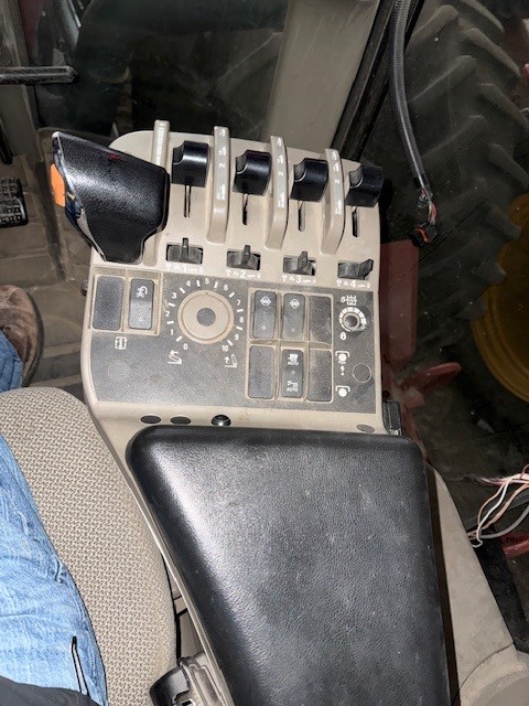 2010 Case IH Steiger 335 Tractor